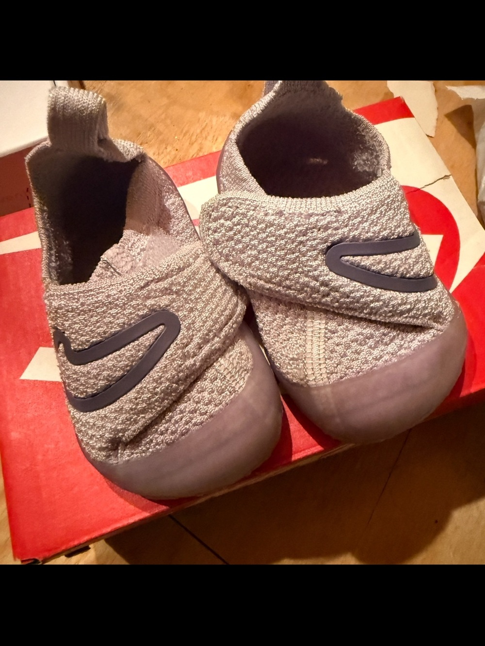 Nike Toddler Slip-On Shoes in Light Gray with Dark Gray Accents